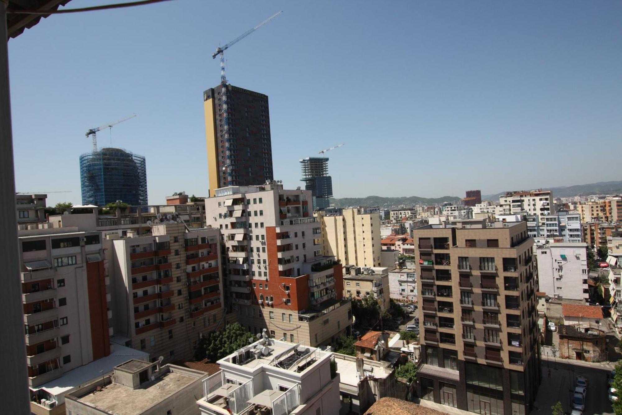 Aloha * Tirana